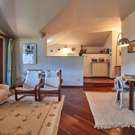 Terrazzo Fiorito By Interhome Lägenhet Musso